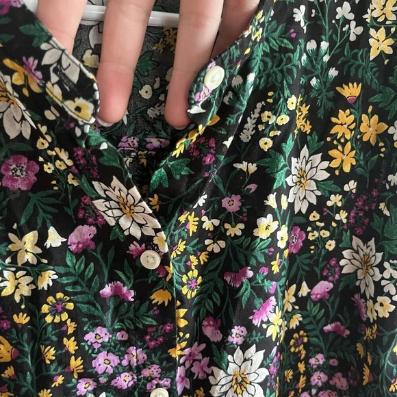 Old Navy Women’s Green Floral Top Button-Up Ruffle Peasant XXL CottageCore - Picture 3 of 8